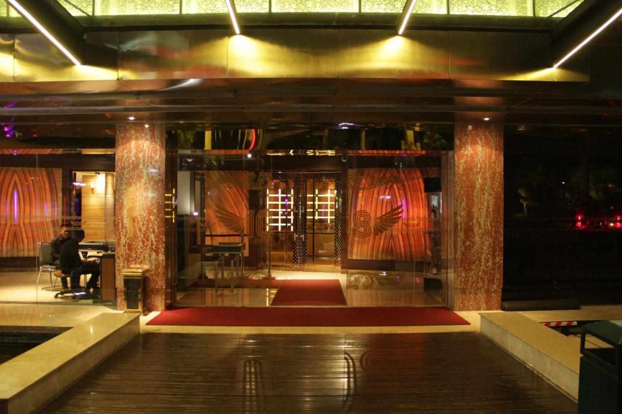 108 Hotel By Him Jakarta Ngoại thất bức ảnh